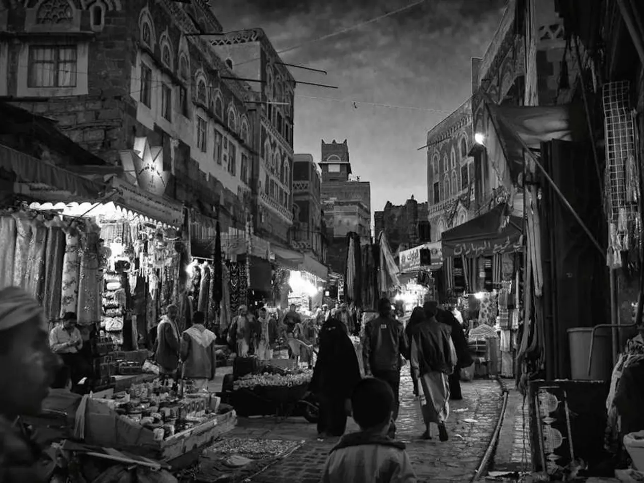 Online marketplace Poshmark introduces video listings, enabling vendors to showcase their items...