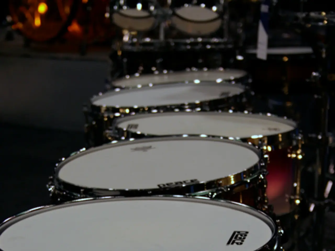 Announcement of press conference at 11 a.m. today, detailing the shutdown of Germany's biggest...