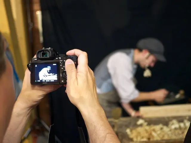 Overcoming Snapchat's "Oops! Unable to Locate Corresponding Credentials" Snafu