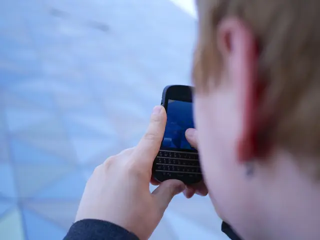 Verizon and Qualcomm collaborate for V2X technology on 5G, LTE, and Multi-Access Edge Computing...