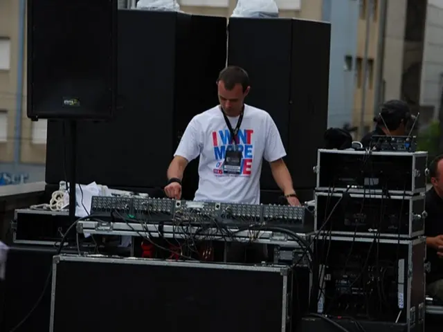 DJI generously reducing the price of its latest device by an impressive £300, encourages potential...