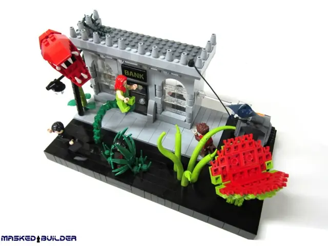 Layoffs affect 15% of Lido's staff, while Curve considers halting L2 development.