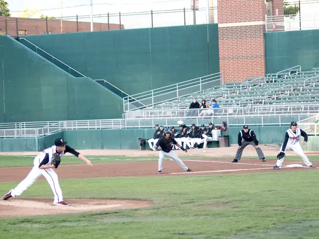 Virtual World Locations: Boosting User Interaction through Real-Time Tracking of Players