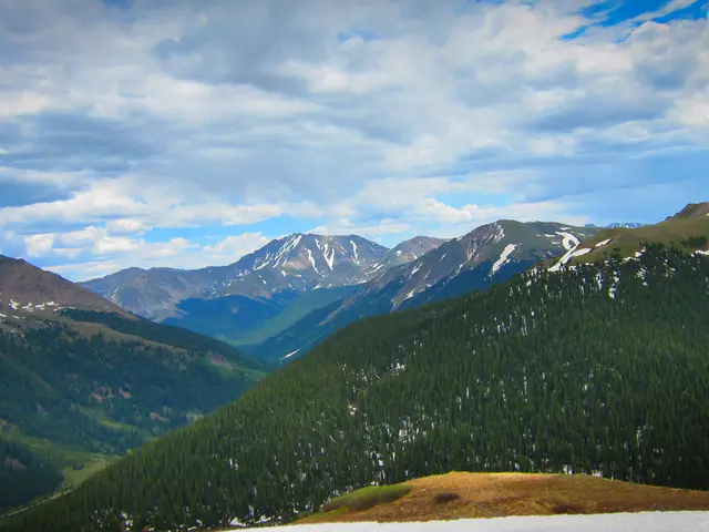 Mysterious Location Unveiled: Coordinates at 10°24'57.8′′N, 23°25'00.8′′E Unveiled