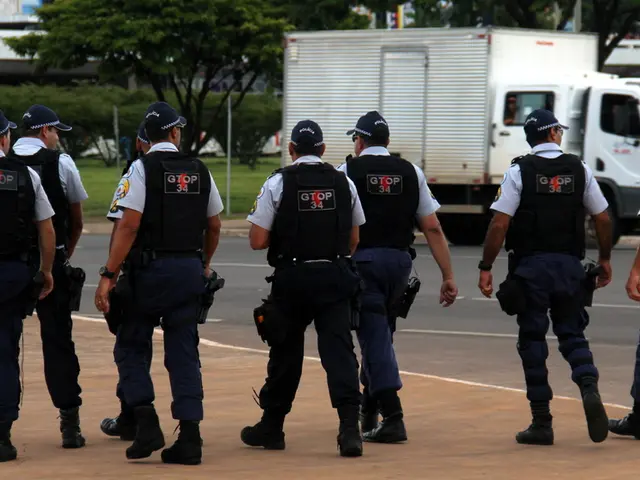 Highway Patrol in Hamburg Equipped with Body Cameras