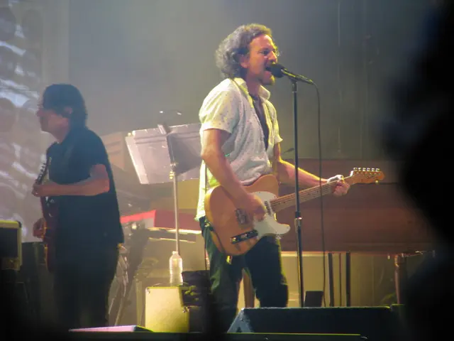 Utilizing Maschine Jam Within Ableton Live: Employing a Controller Template