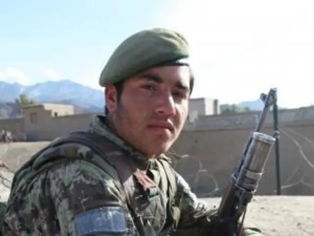 007 First Light director acknowledges that IOI intended to excel in weapon-handling, admitting it...