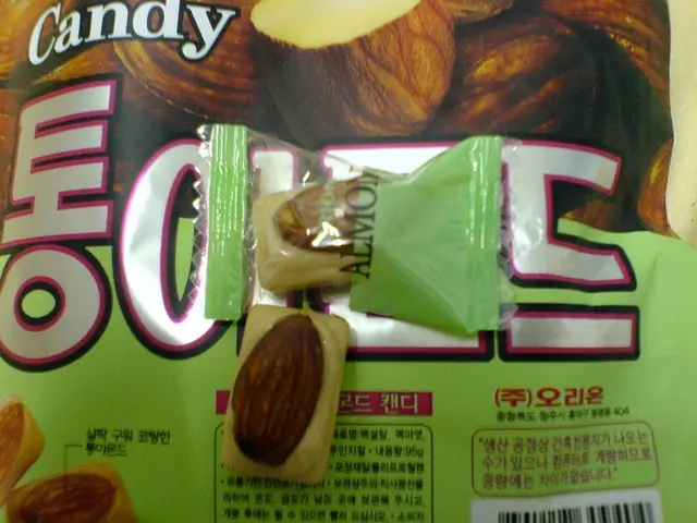 Google Photos Undergoes Experimental Design Overhaul