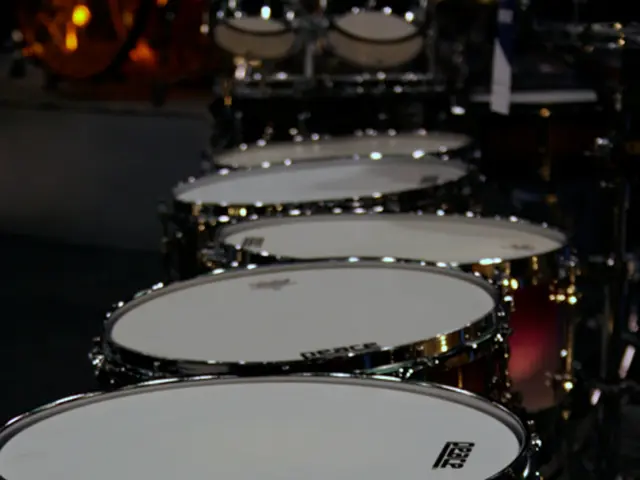 Announcement of press conference at 11 a.m. today, detailing the shutdown of Germany's biggest...